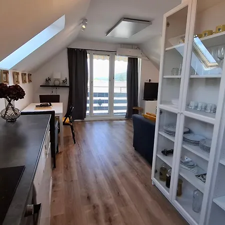 Apartma Harmonia With Parking Bled