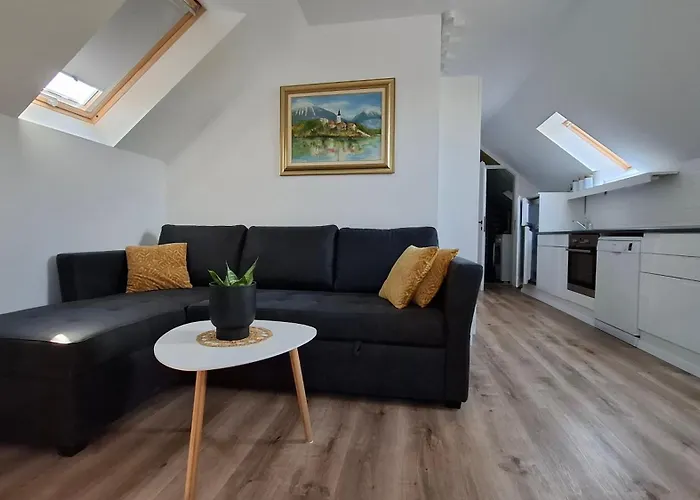 Apartma Harmonia With Parking Bled